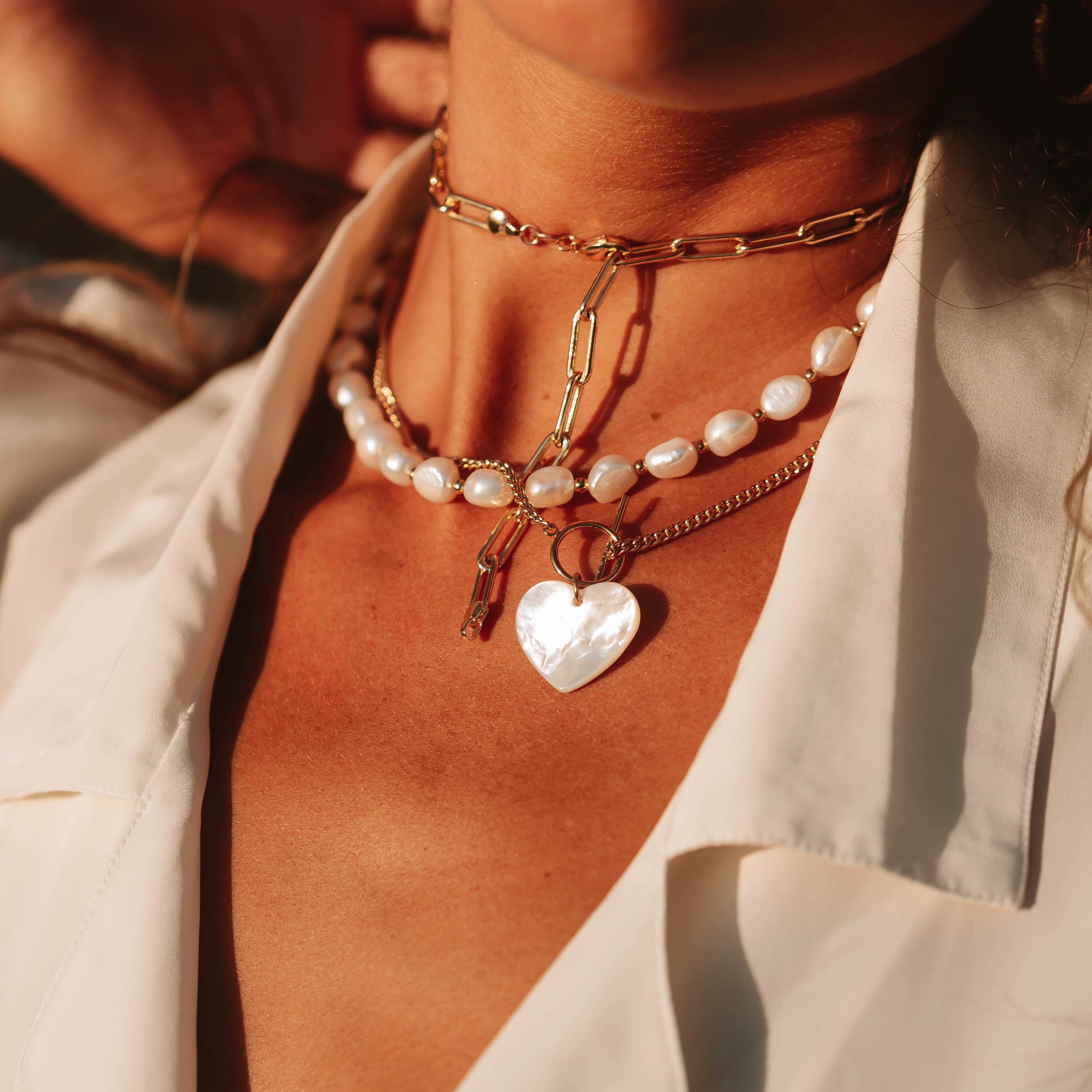 COLLARES