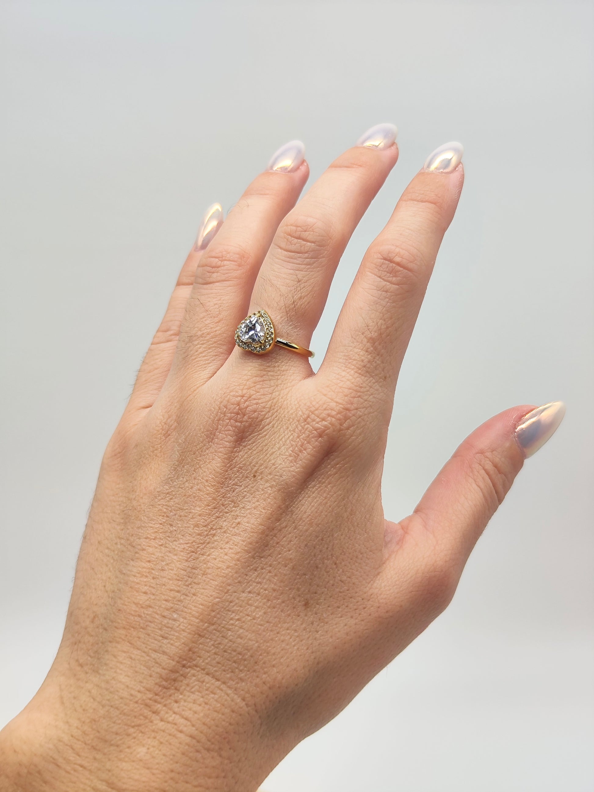 Anillo Corazón Radiante