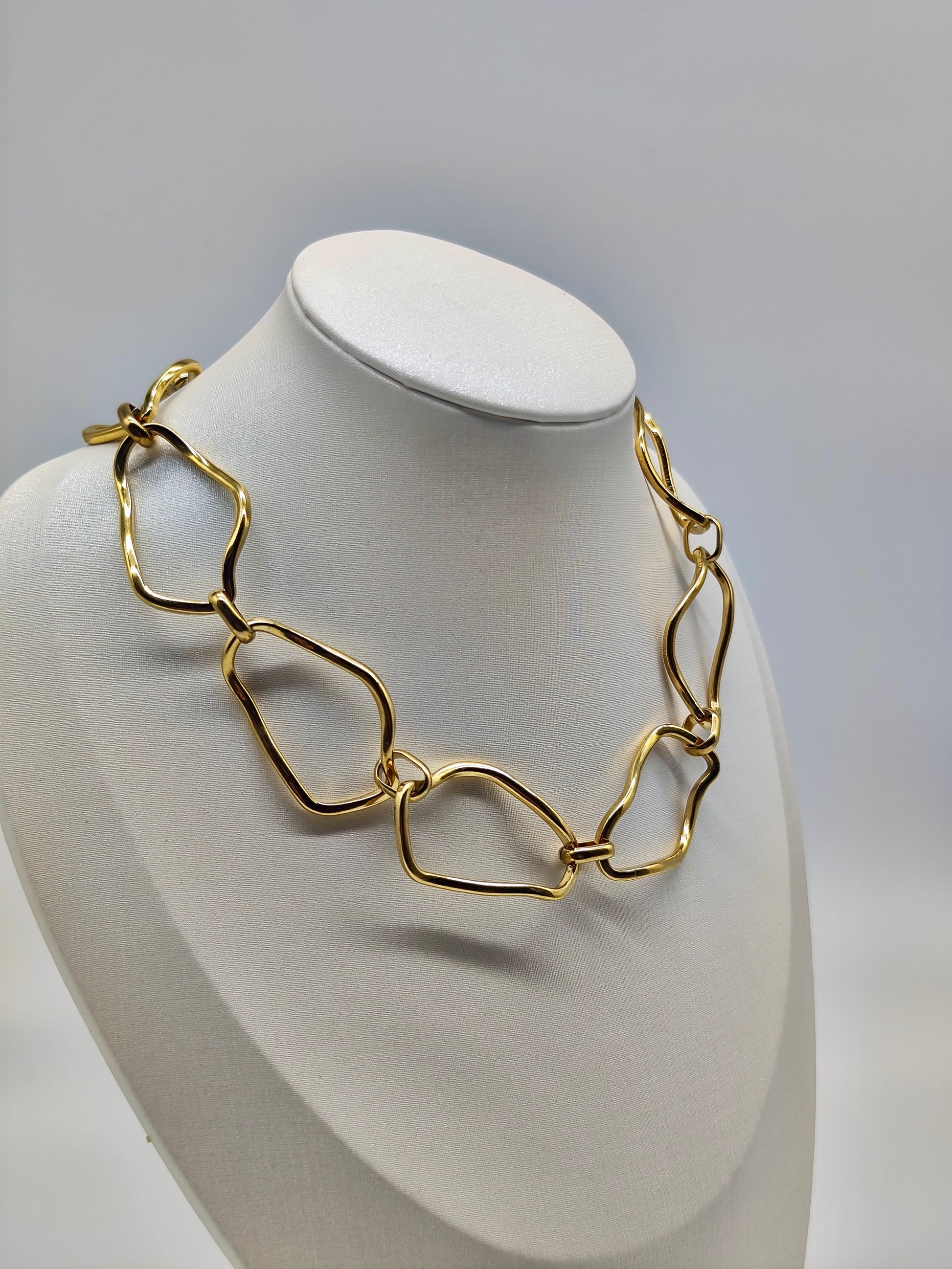 Collar Elva