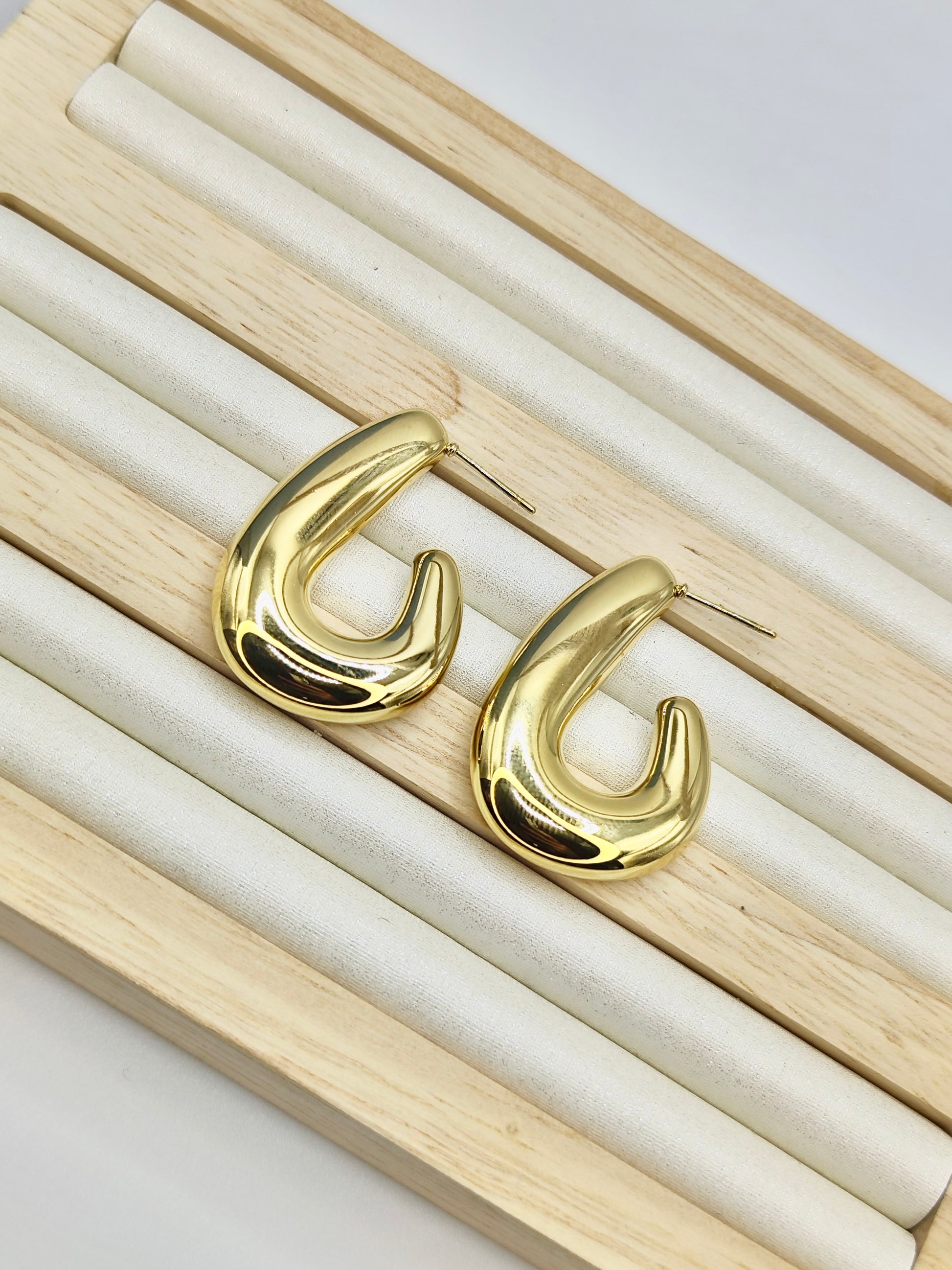 Pendientes Ola