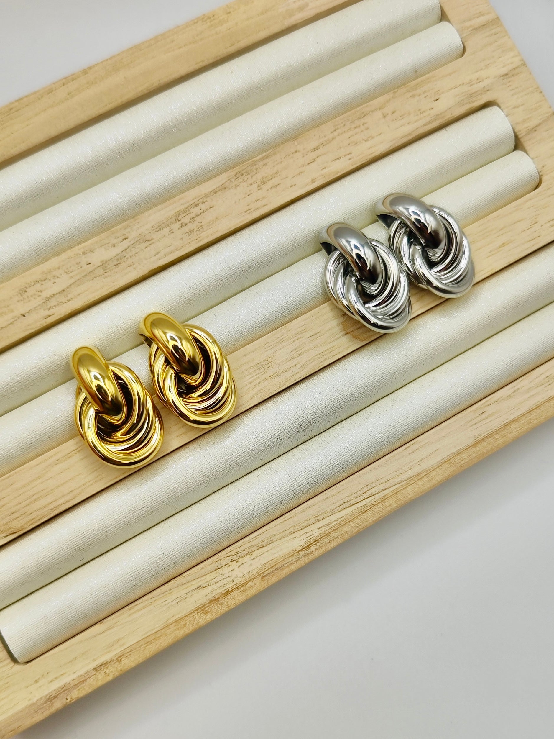Pendientes Nudo