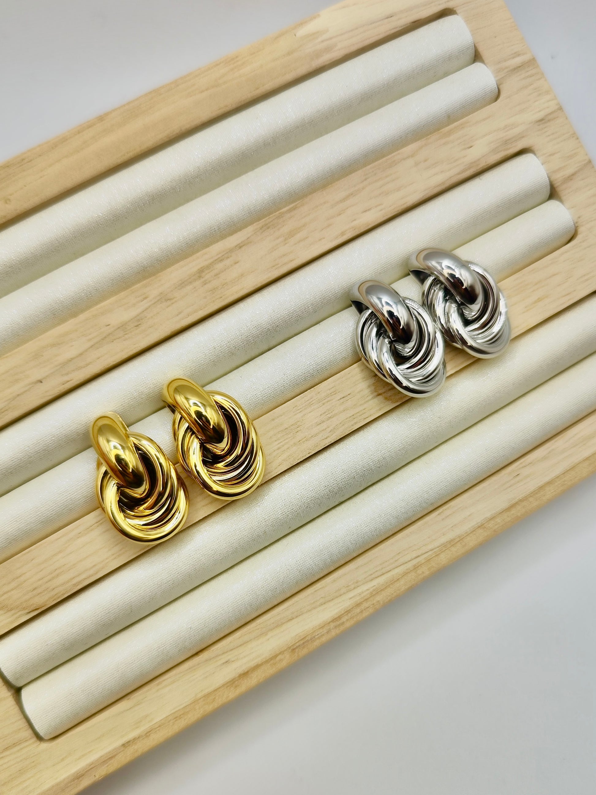 Pendientes Nudo