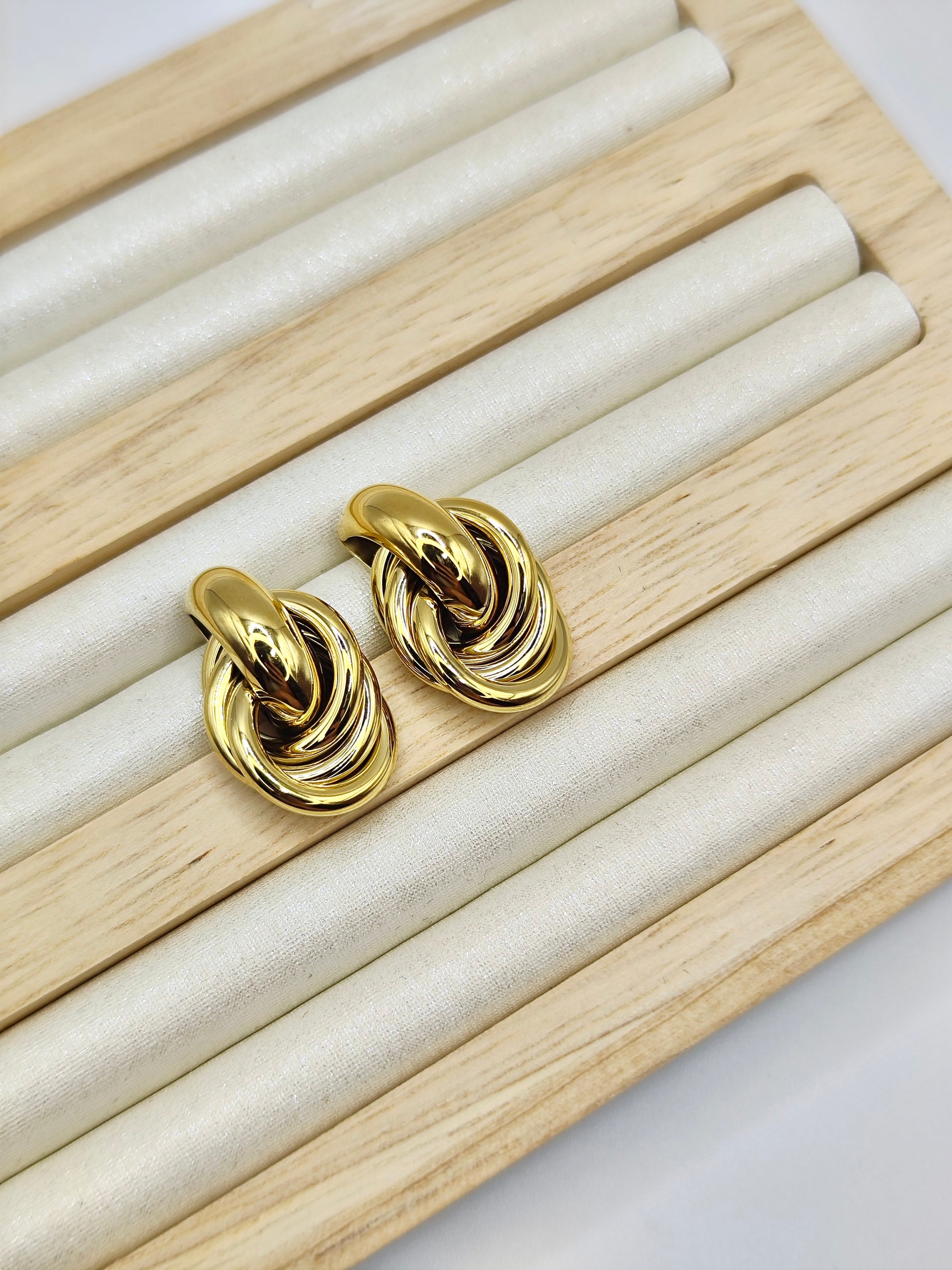 Pendientes Nudo
