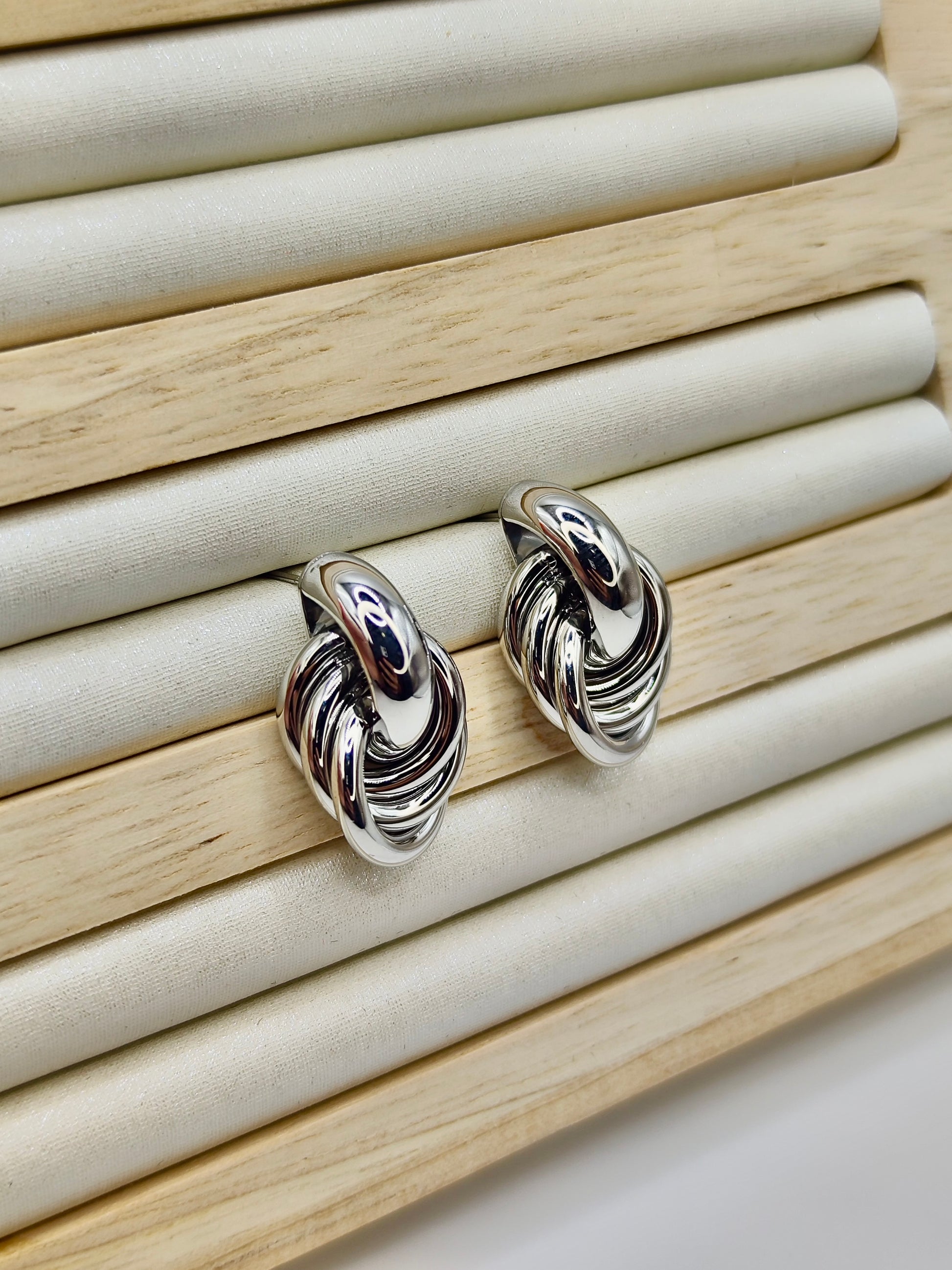 Pendientes Nudo
