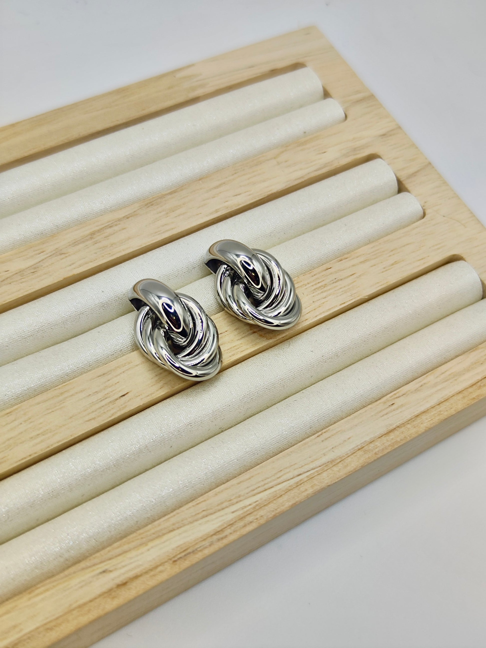 Pendientes Nudo