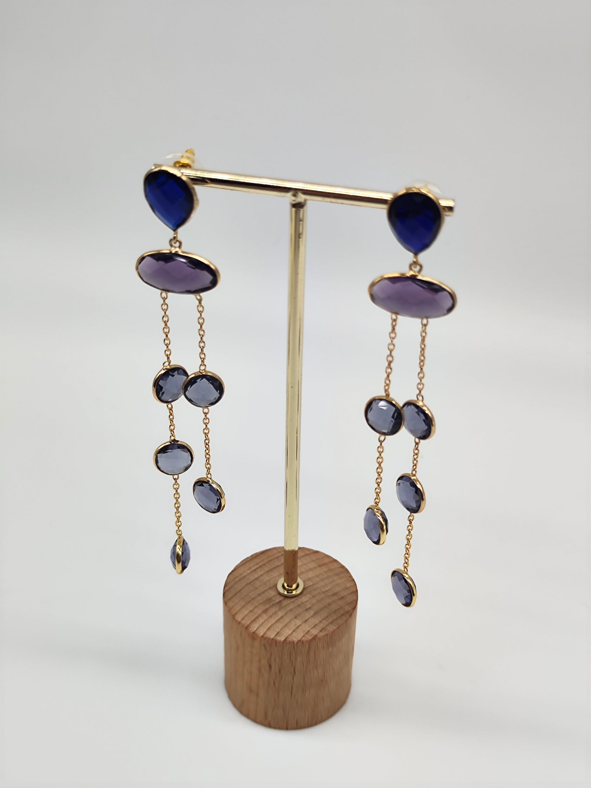 ✧ Pendientes Neela Dhara · Edición Limitada