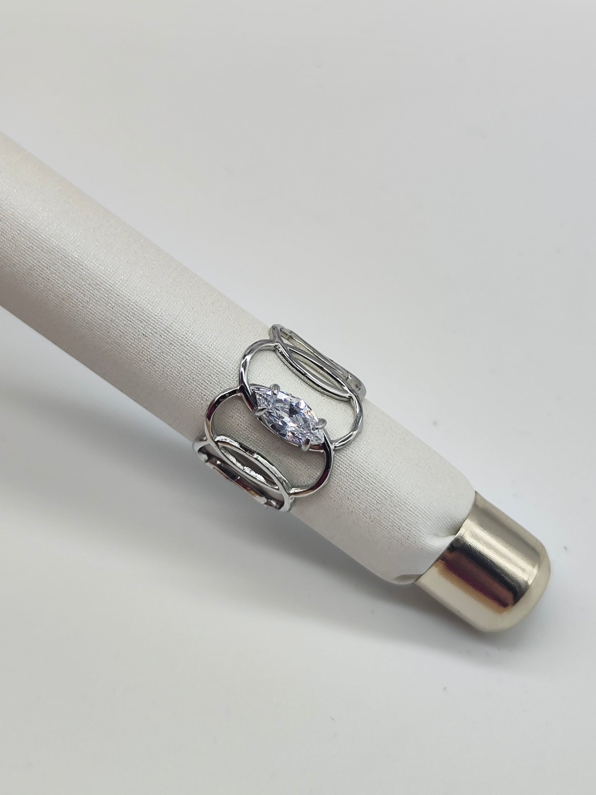 Anillo Vinculo Radiante