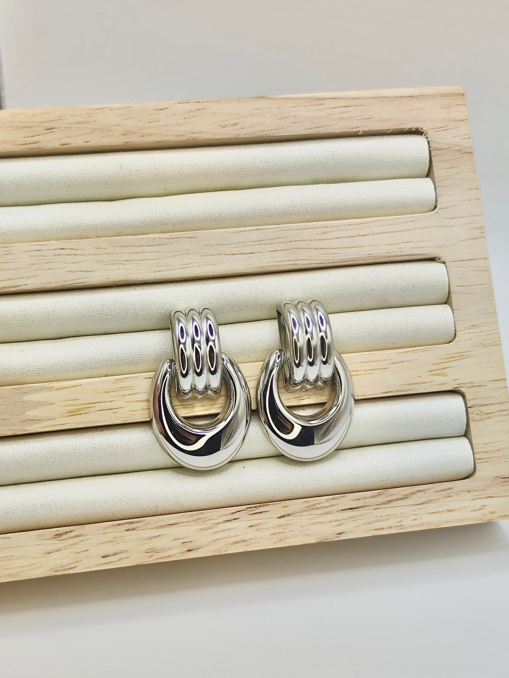 Pendientes Eclipse Plateado