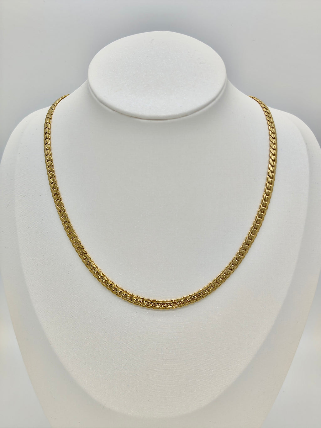 Collar Cuba