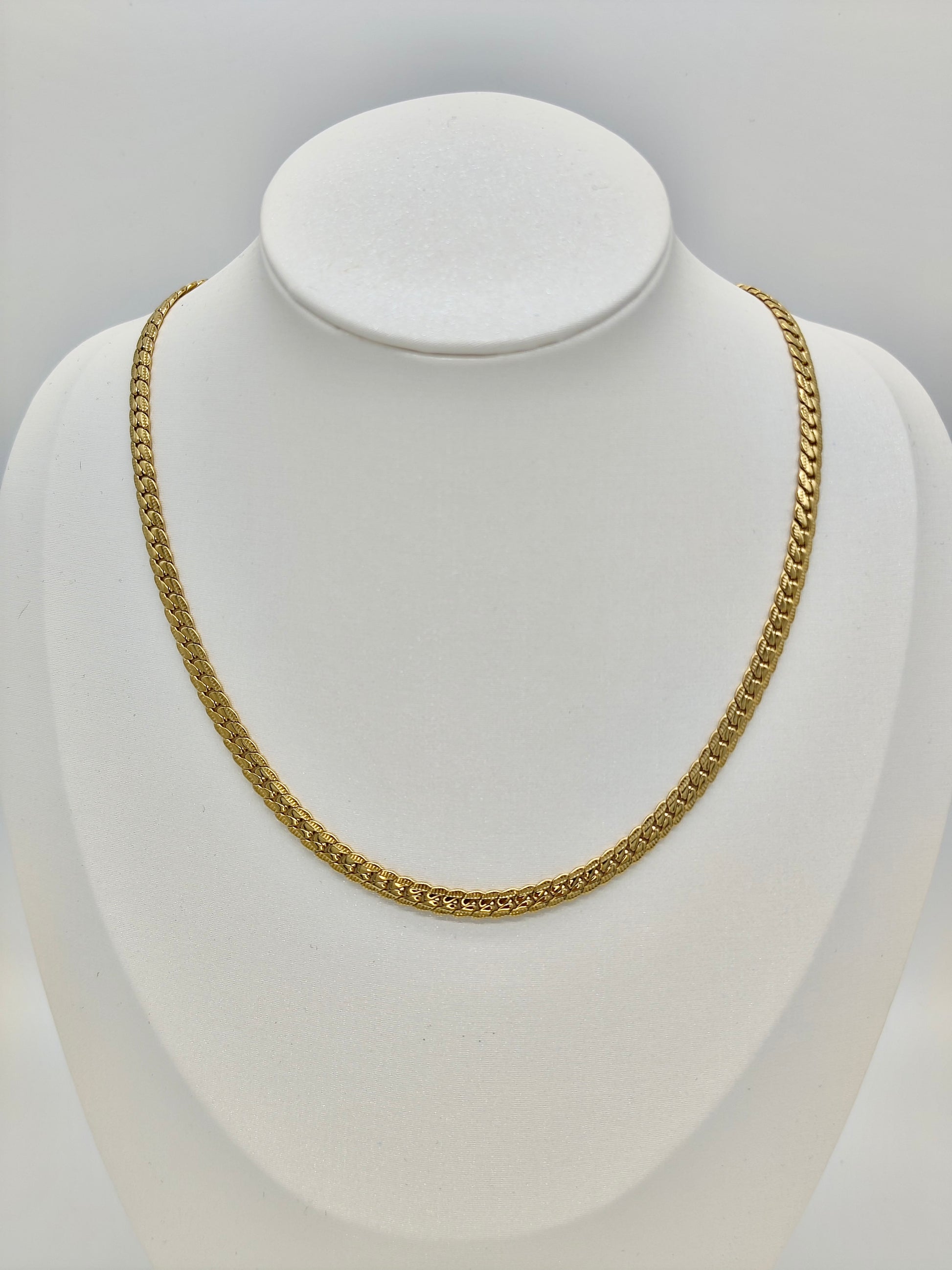 Collar Cuba