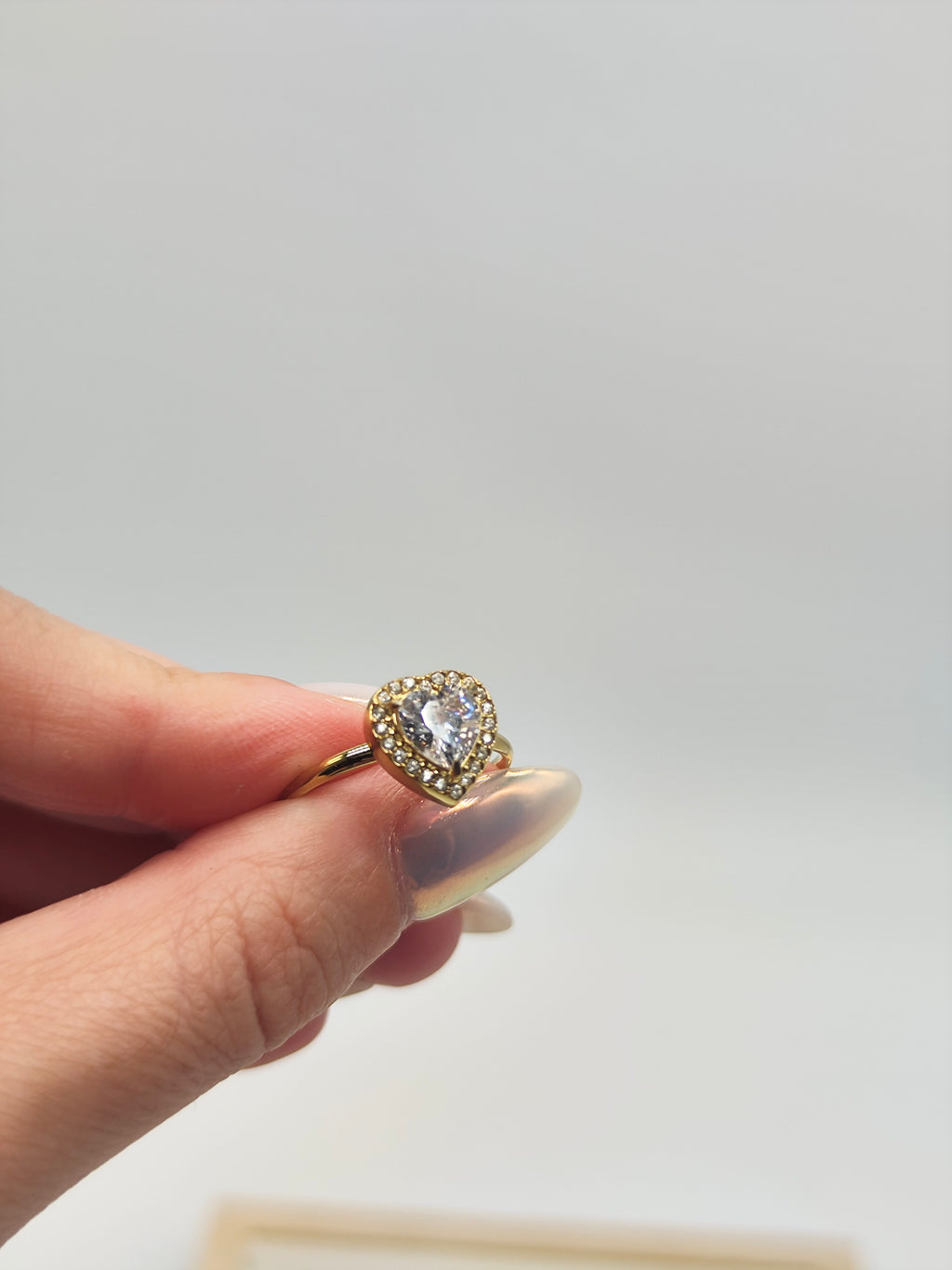 Anillo Corazón Radiante