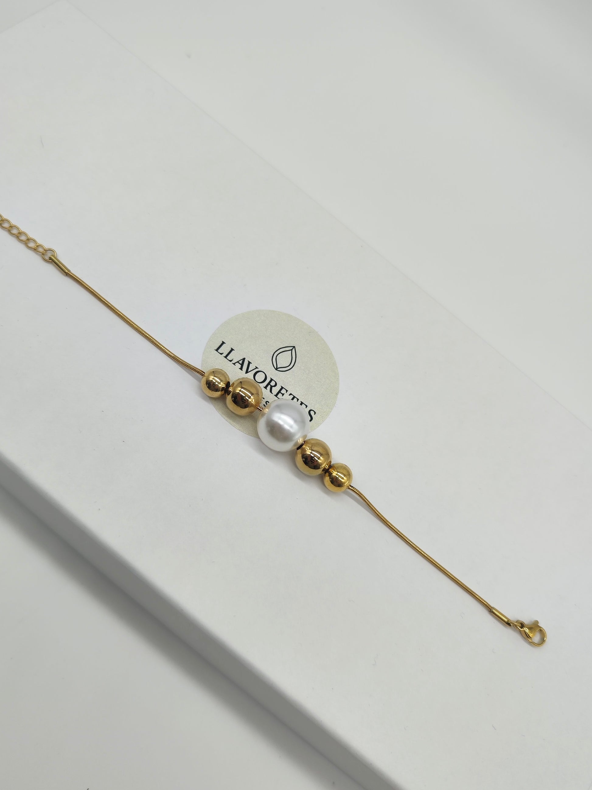 Pulsera de Acero Inoxidable con Perla – Elegante y Minimalista