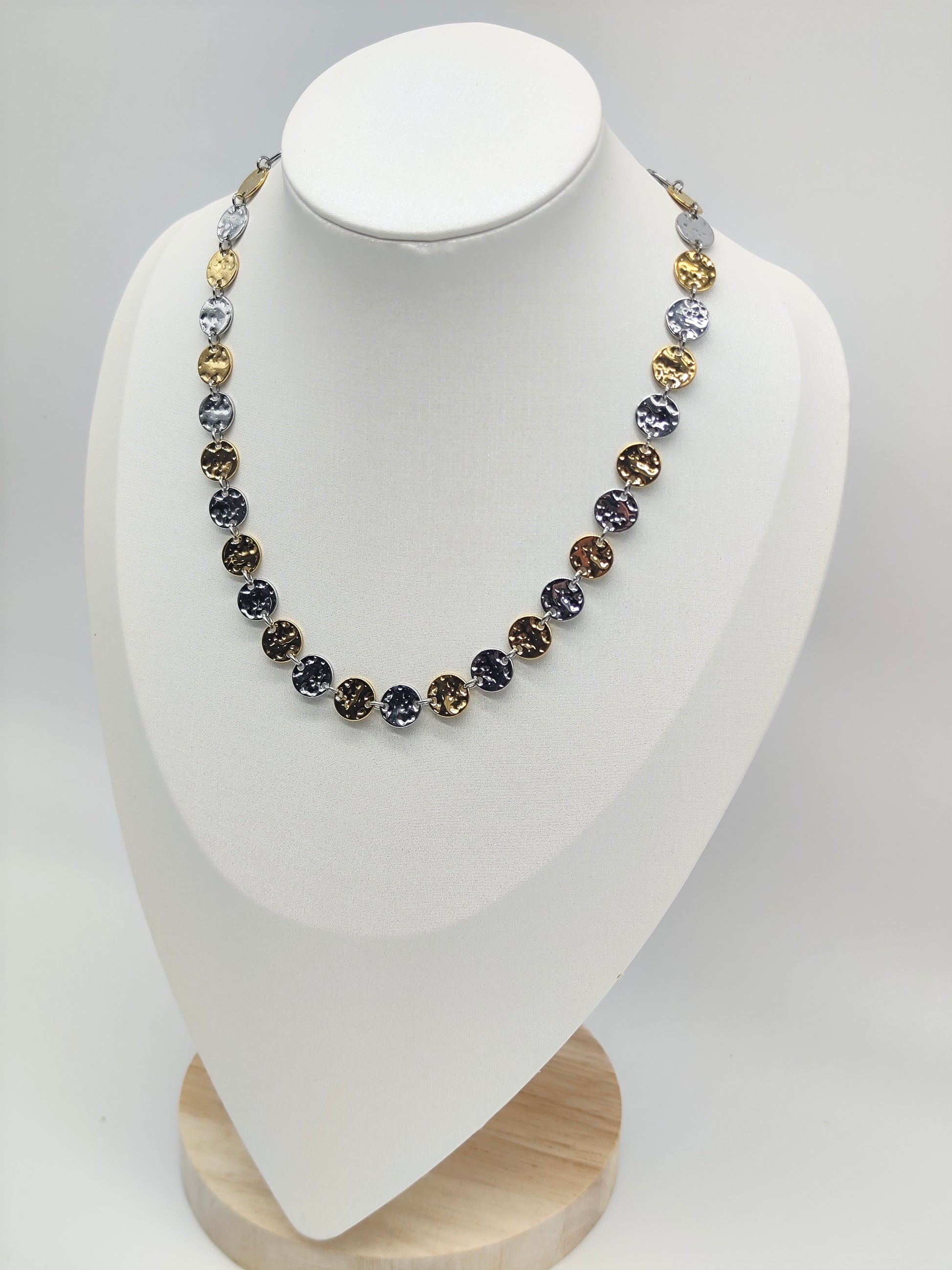 Collar Bicolor de Acero Inoxidable – Dorado y Plateado