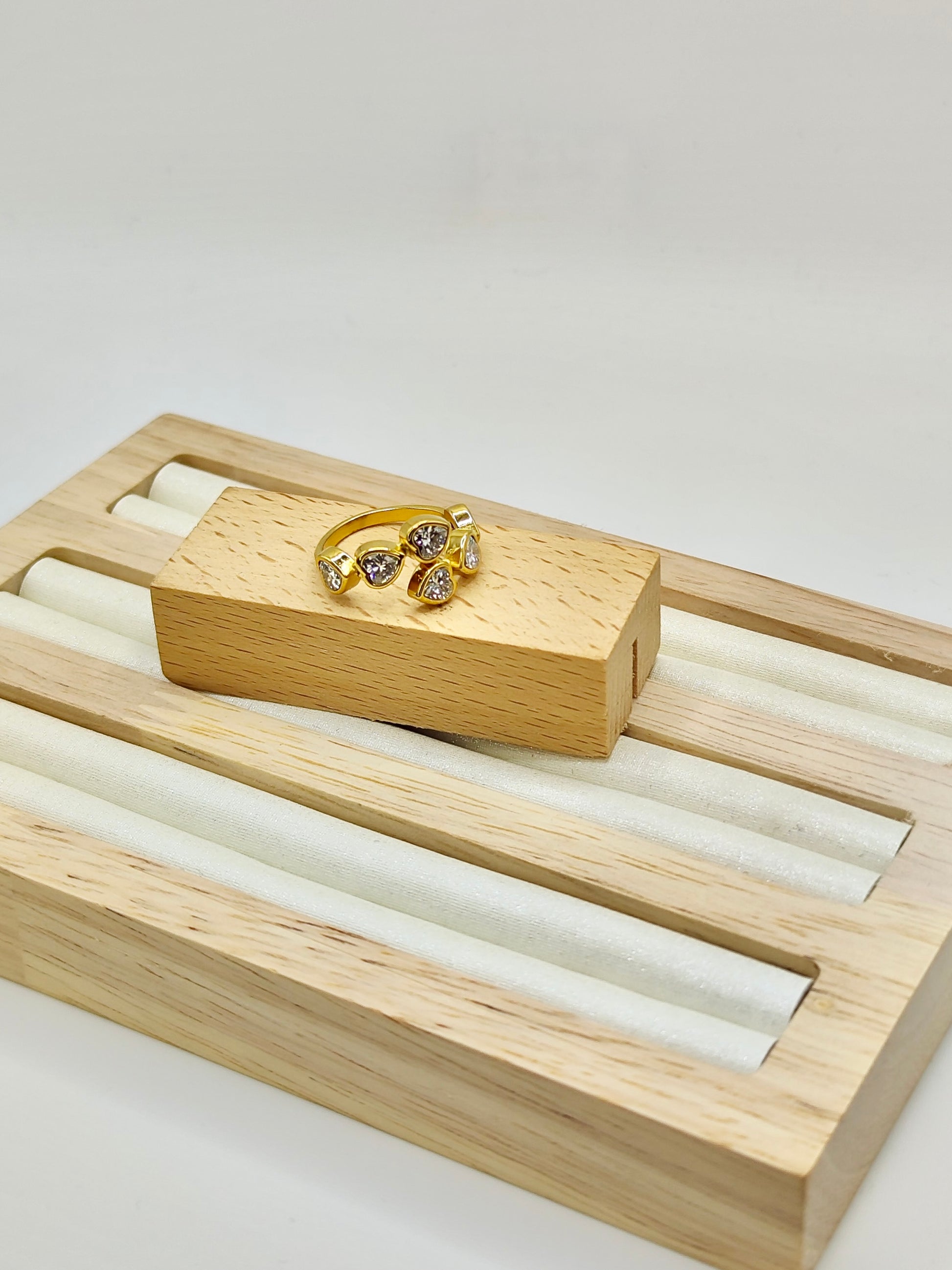 Anillo Seis Corazón
