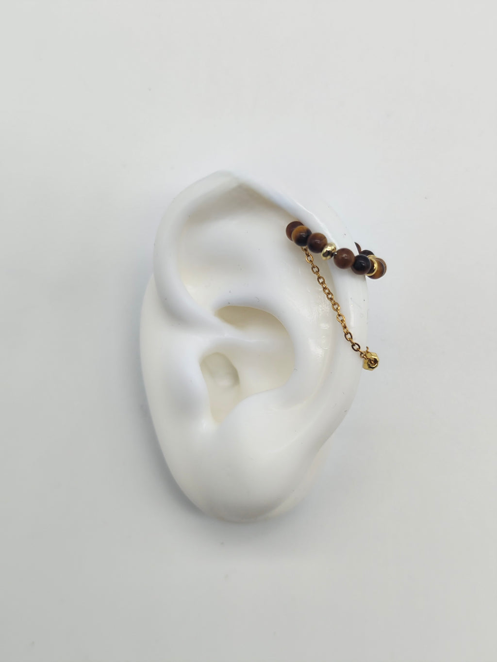 Ear Cuff Ojo de Tigre – Acero Inoxidable y Ajustable