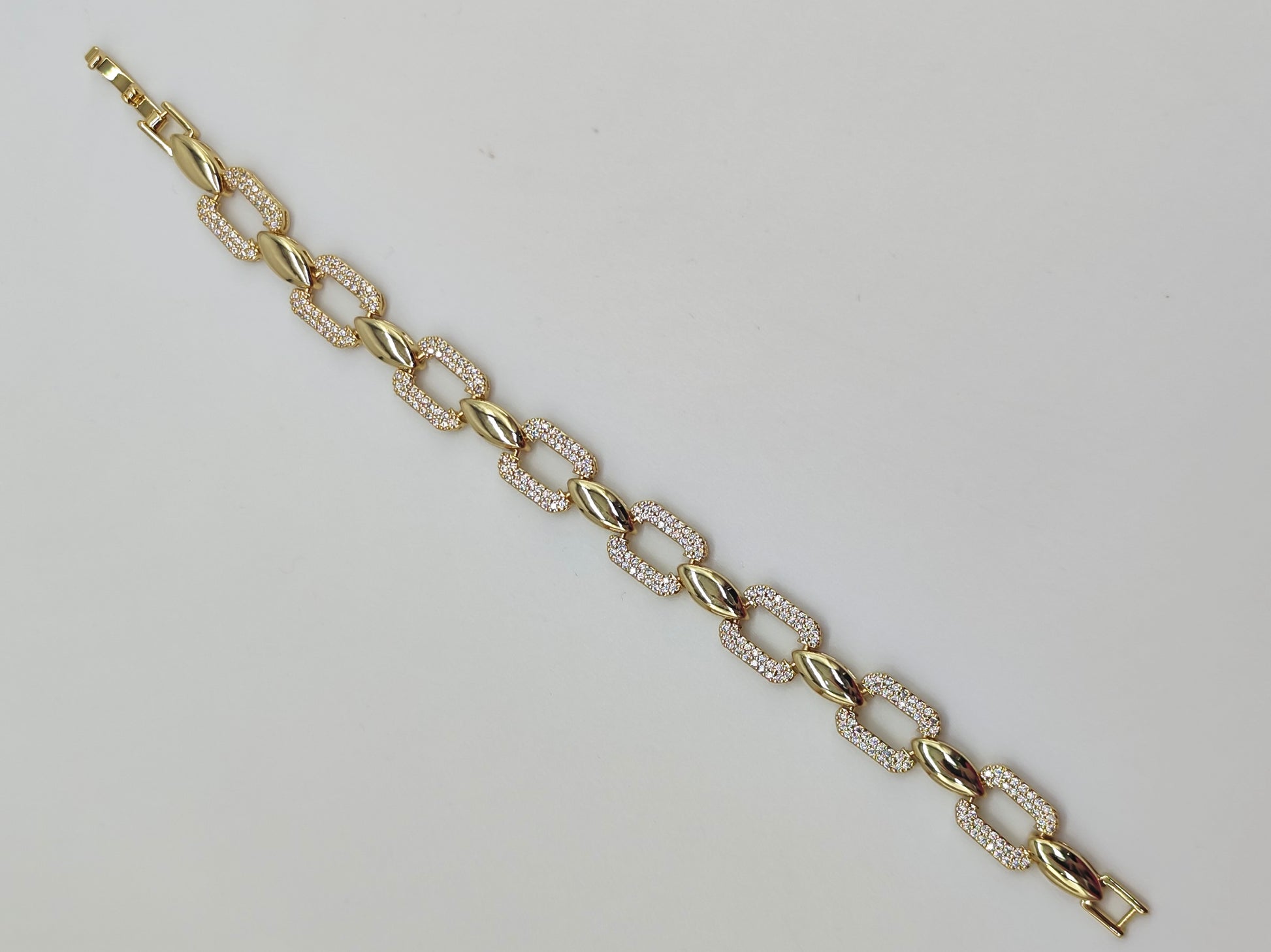 Pulsera Esencia Dorada