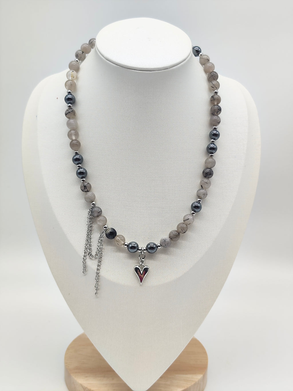 Collar artesanal Aura Gris