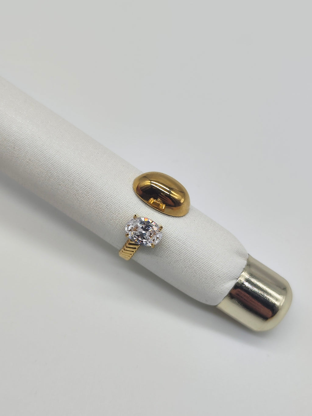 Anillo Luz Eterna – Anillo de Acero Inoxidable con Circonita