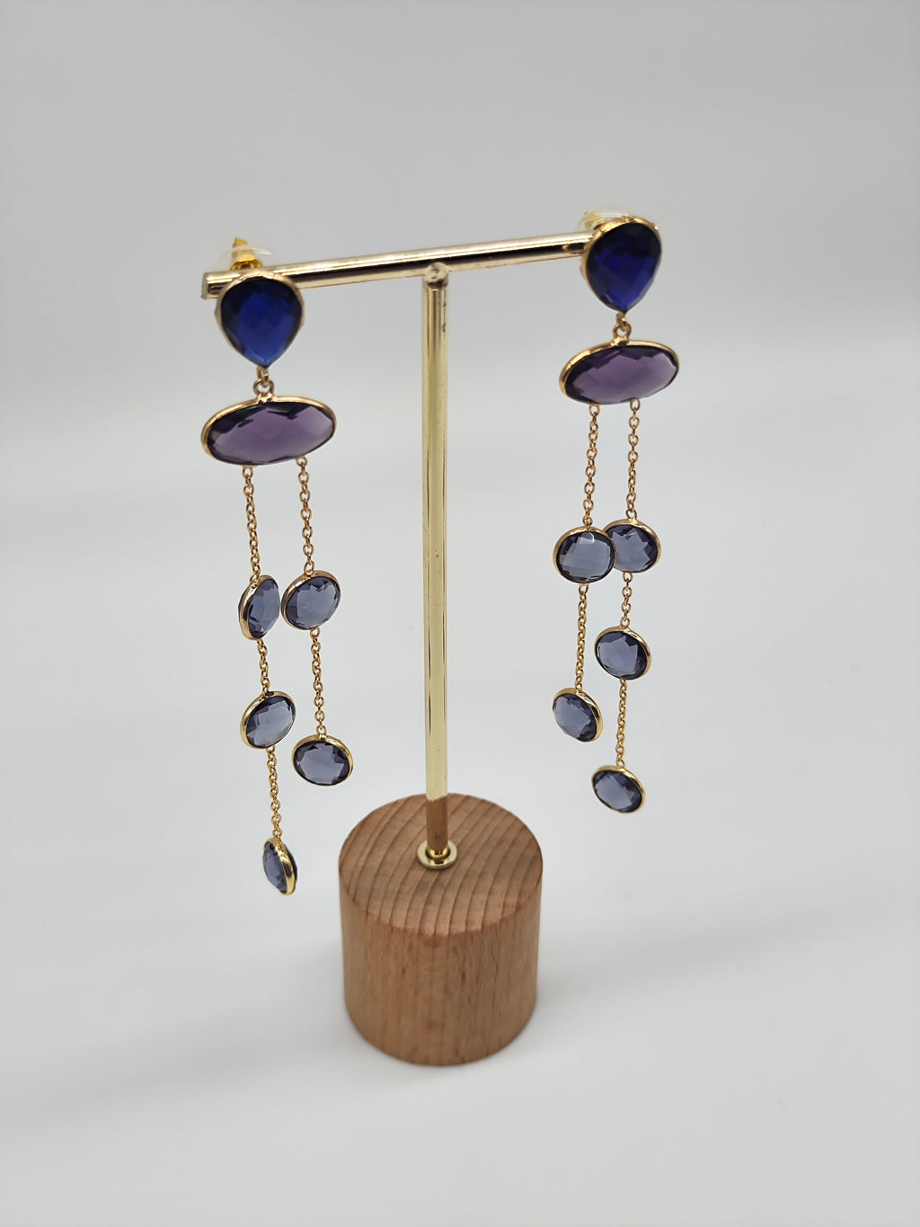 ✧ Pendientes Neela Dhara · Edición Limitada