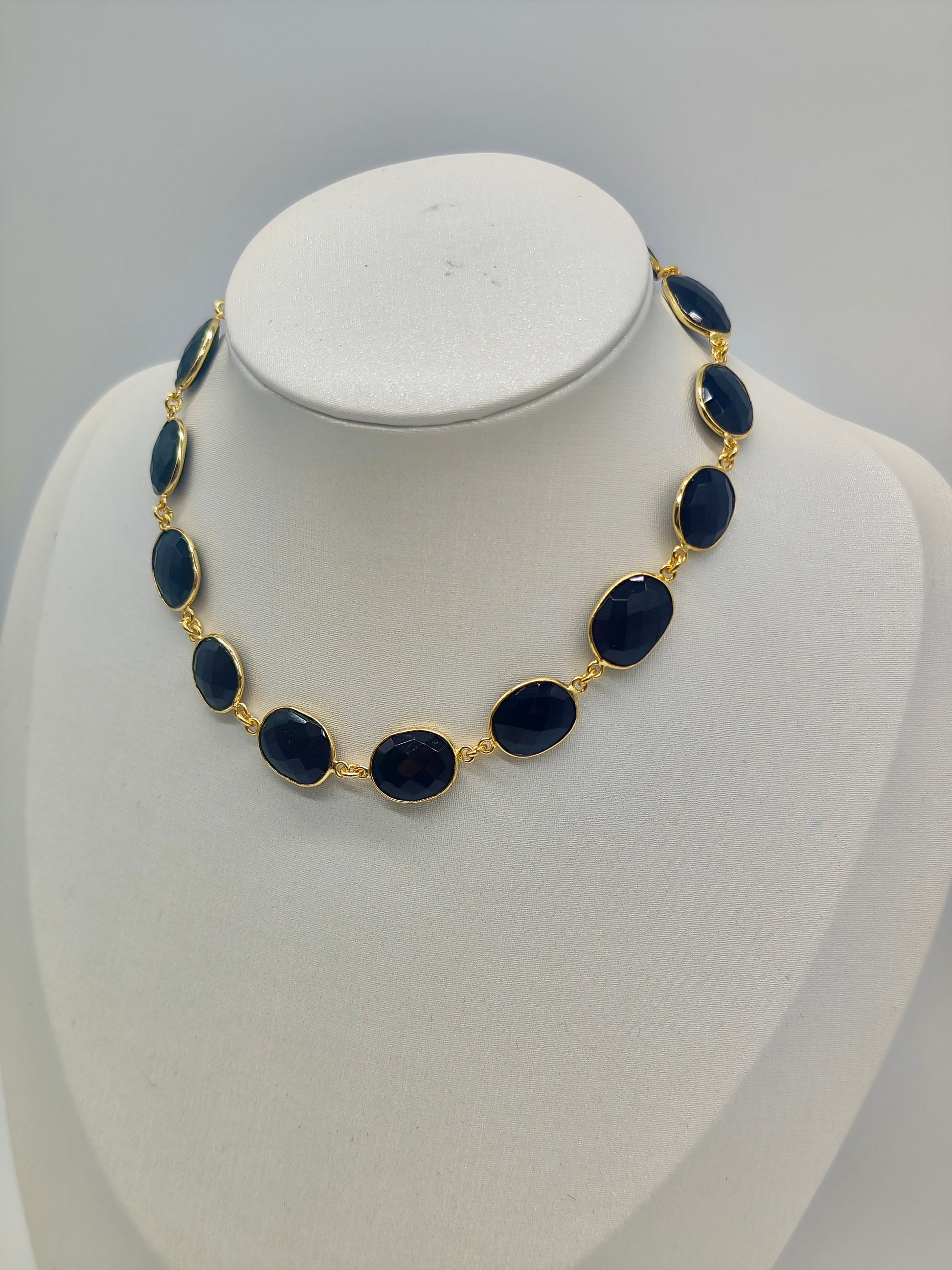 ✧ Collar Samsara Negro · Edición Limitada