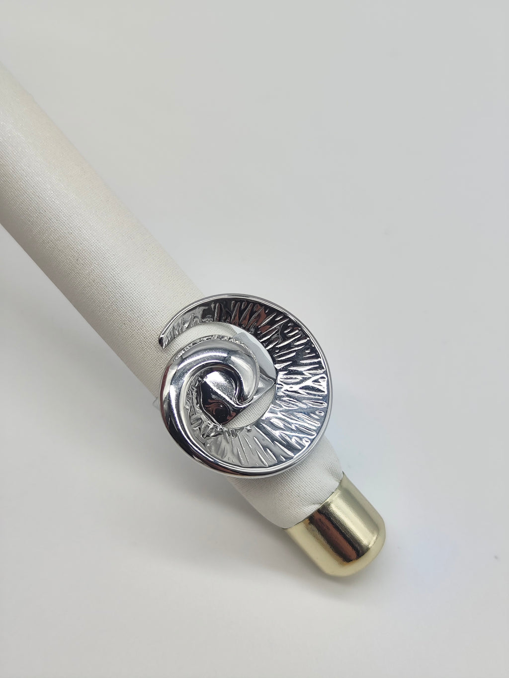 Anillo Aura Espiral – Acero Inoxidable Dorado o Plateado