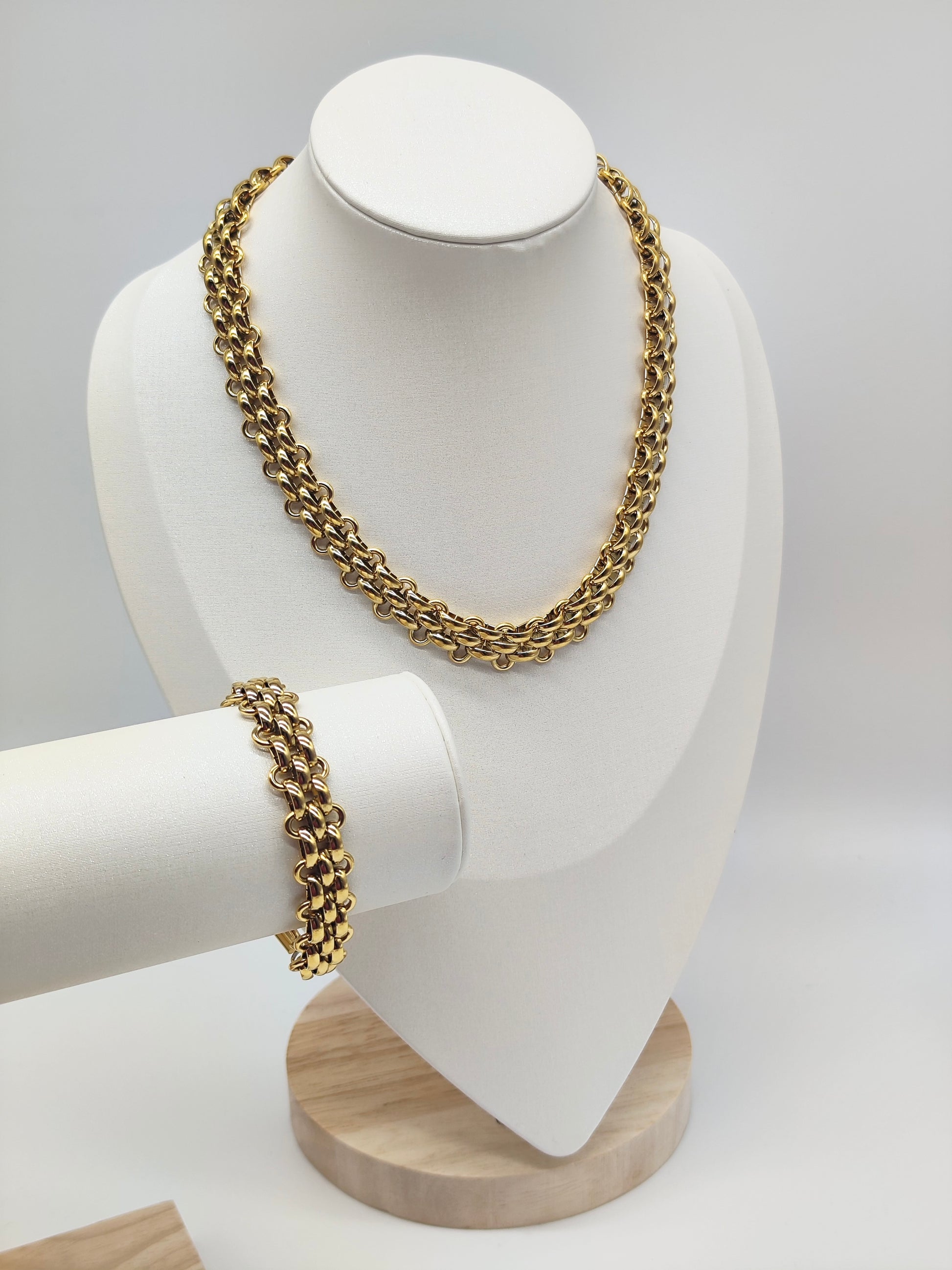 Conjunto Fuerza Suprema