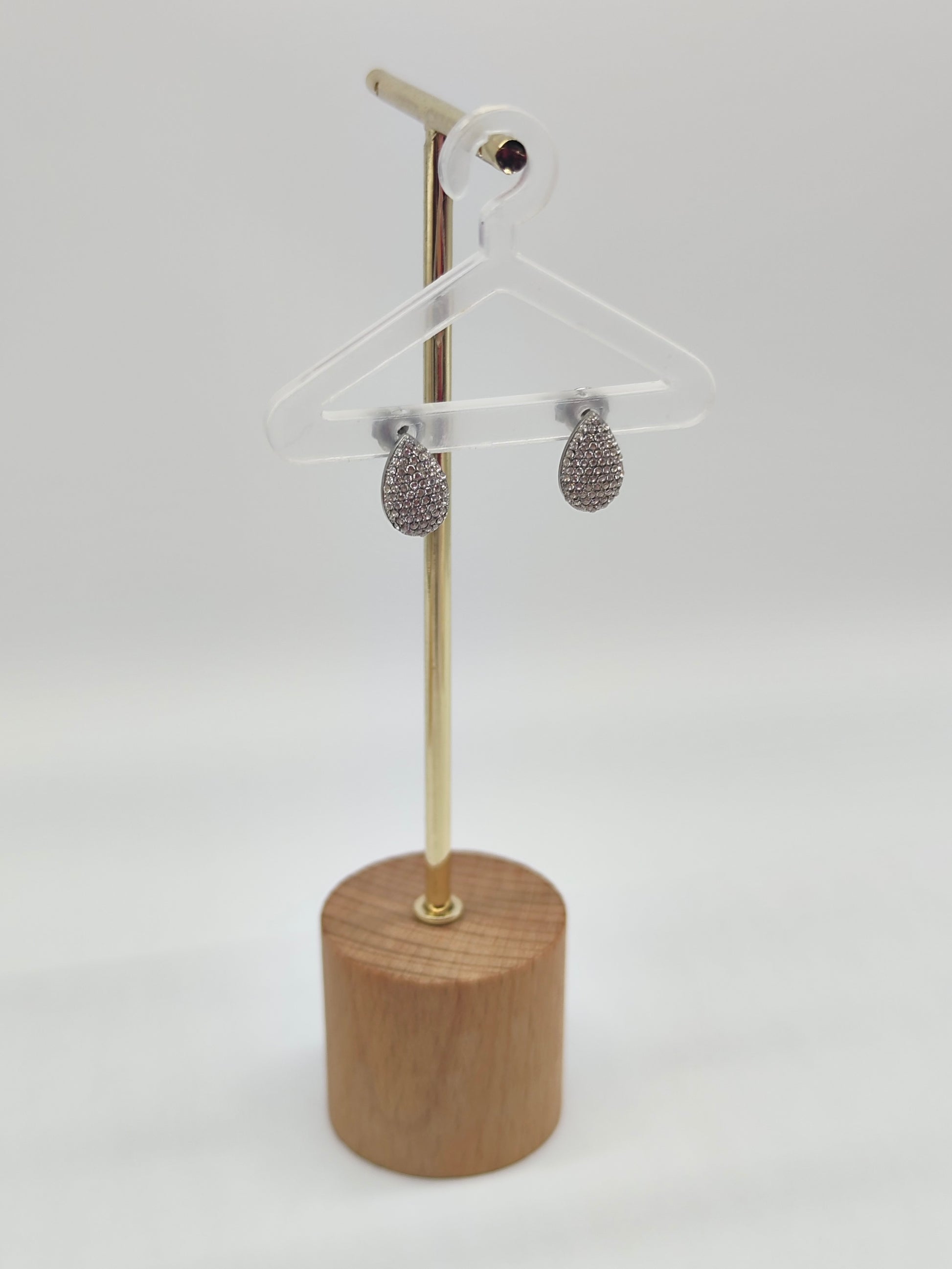 Pendientes Gota Brillante – A elegir en dorado o plateado