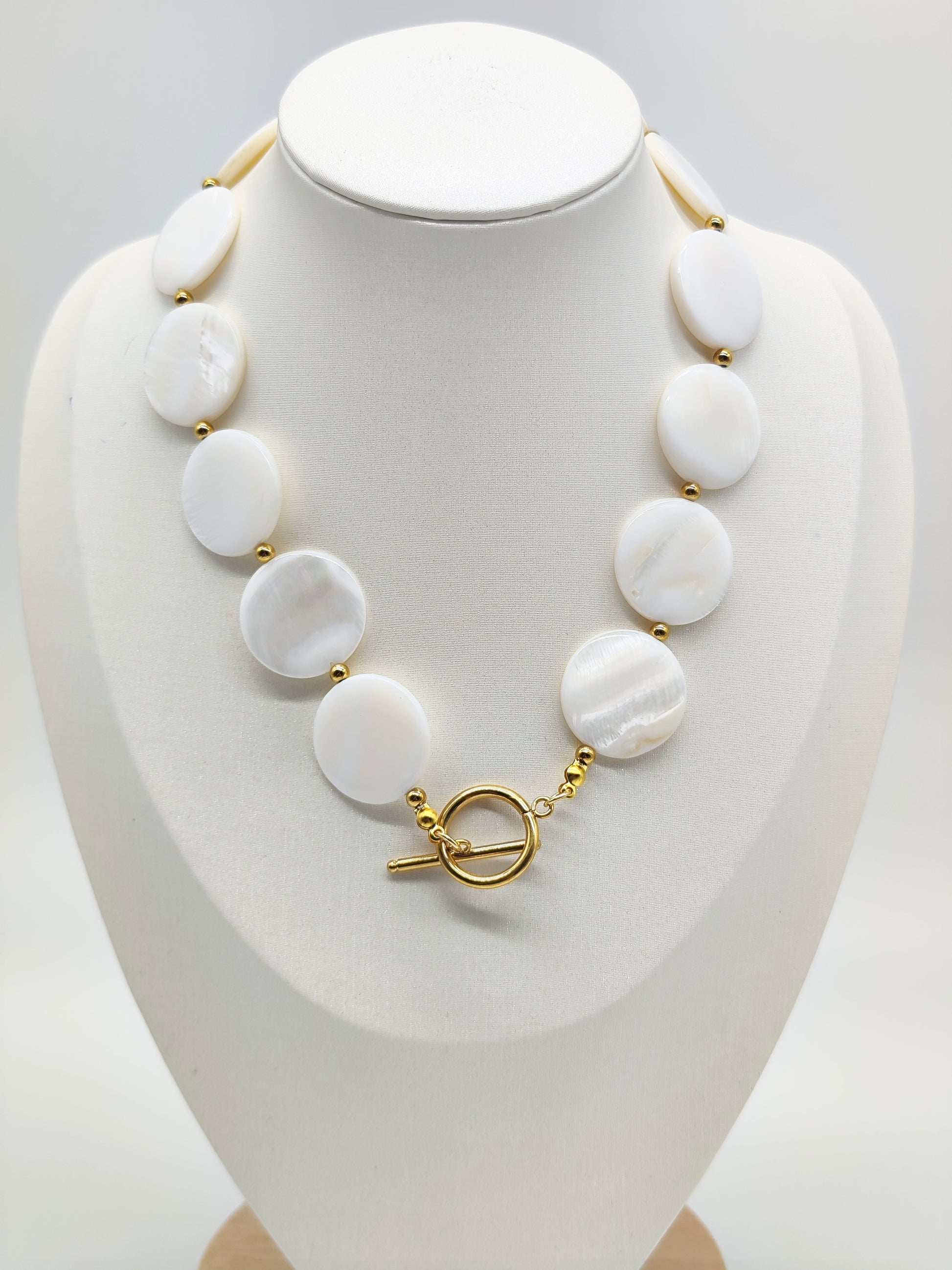 Collar Luna Blanca