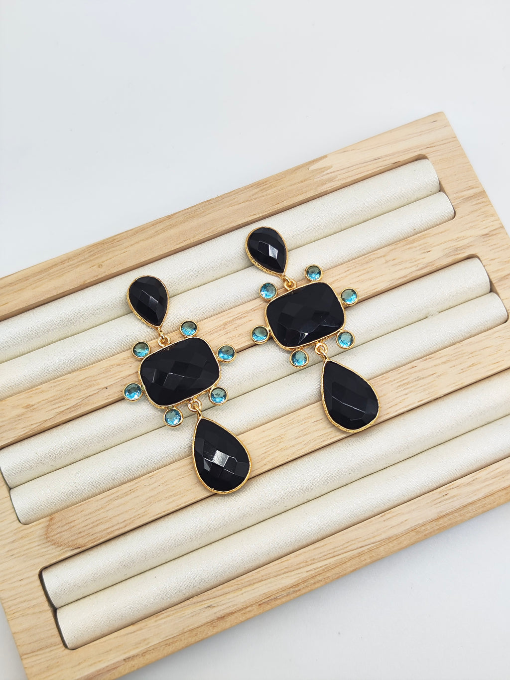 ✧ Pendientes Kali Padma Azul · Edición Limitada