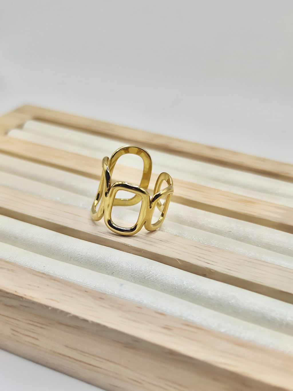 Anillo Eslabón – Dorado Ajustable