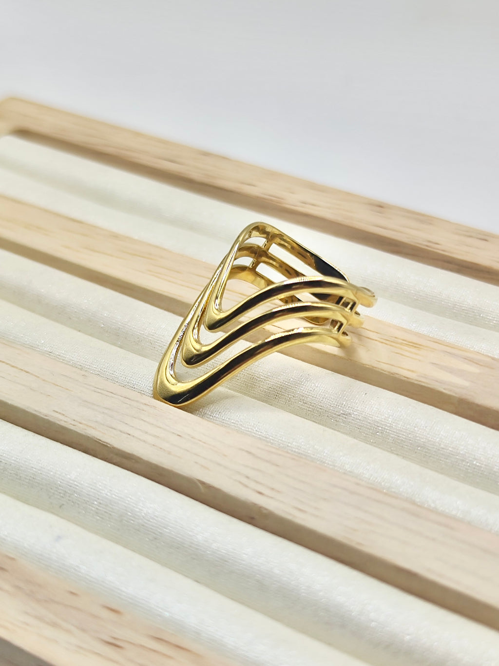Anillo Fénix – Dorado Ajustable