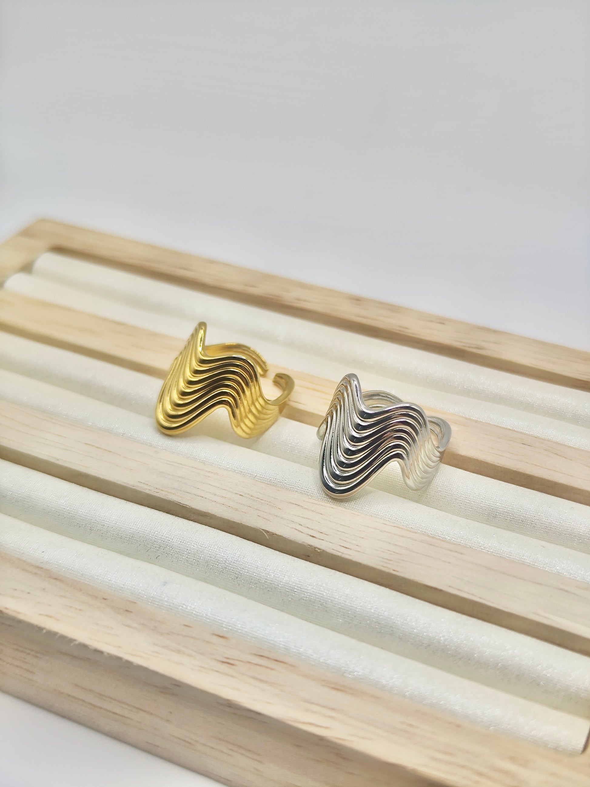 Anillo Olas – Dorado y Plateado