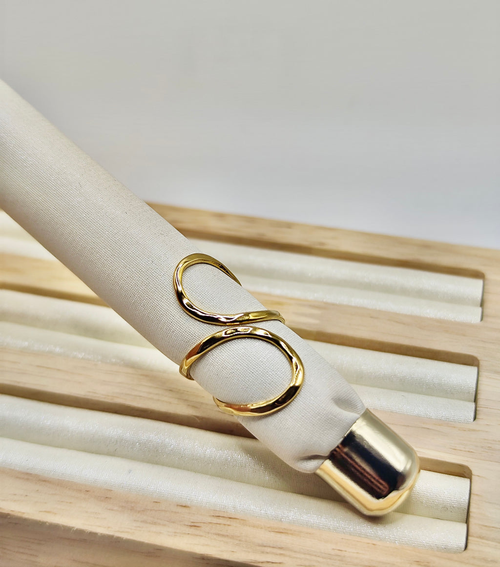 Anillo Olas – Dorado Ajustable