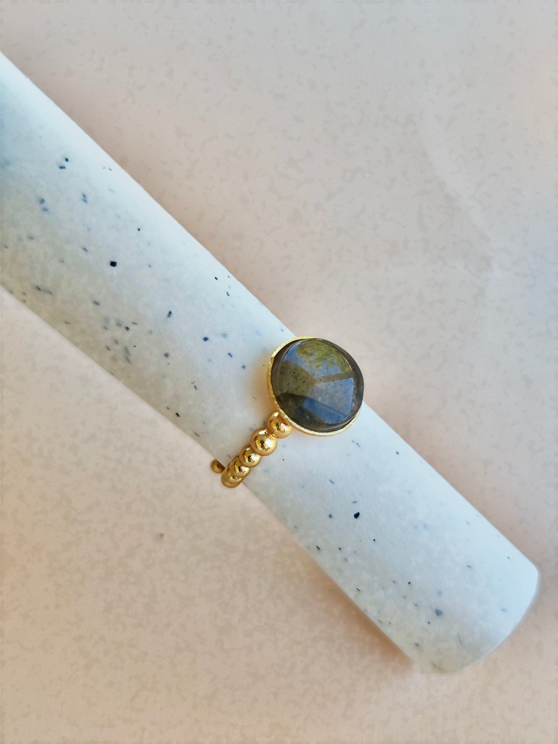 Anillo Chandra Padma – Colección Nila Padma