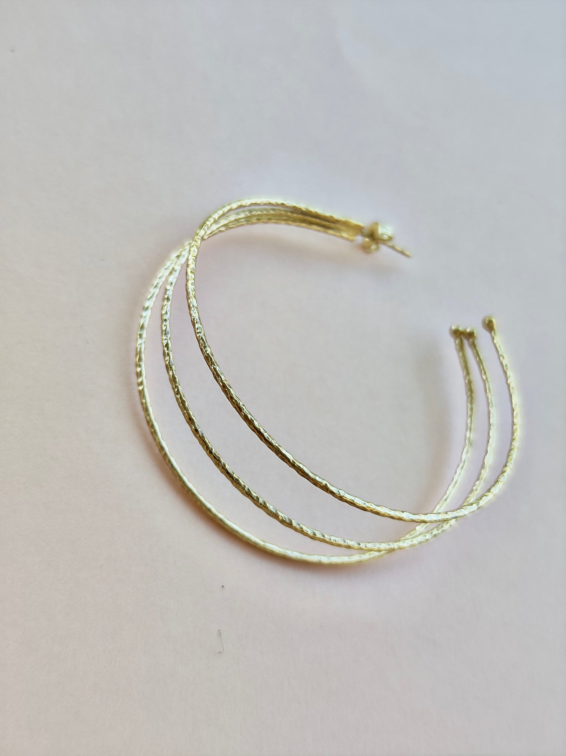 Pendientes Surya Valli – Colección Nila Padma