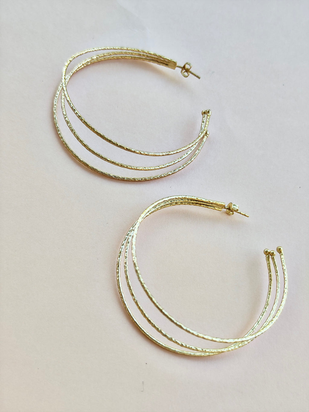 Pendientes Surya Valli – Colección Nila Padma