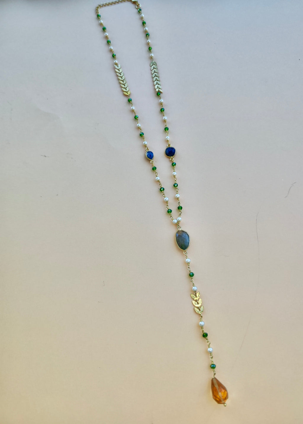 Collar Largo Vana Padma – Colección Nila Padma