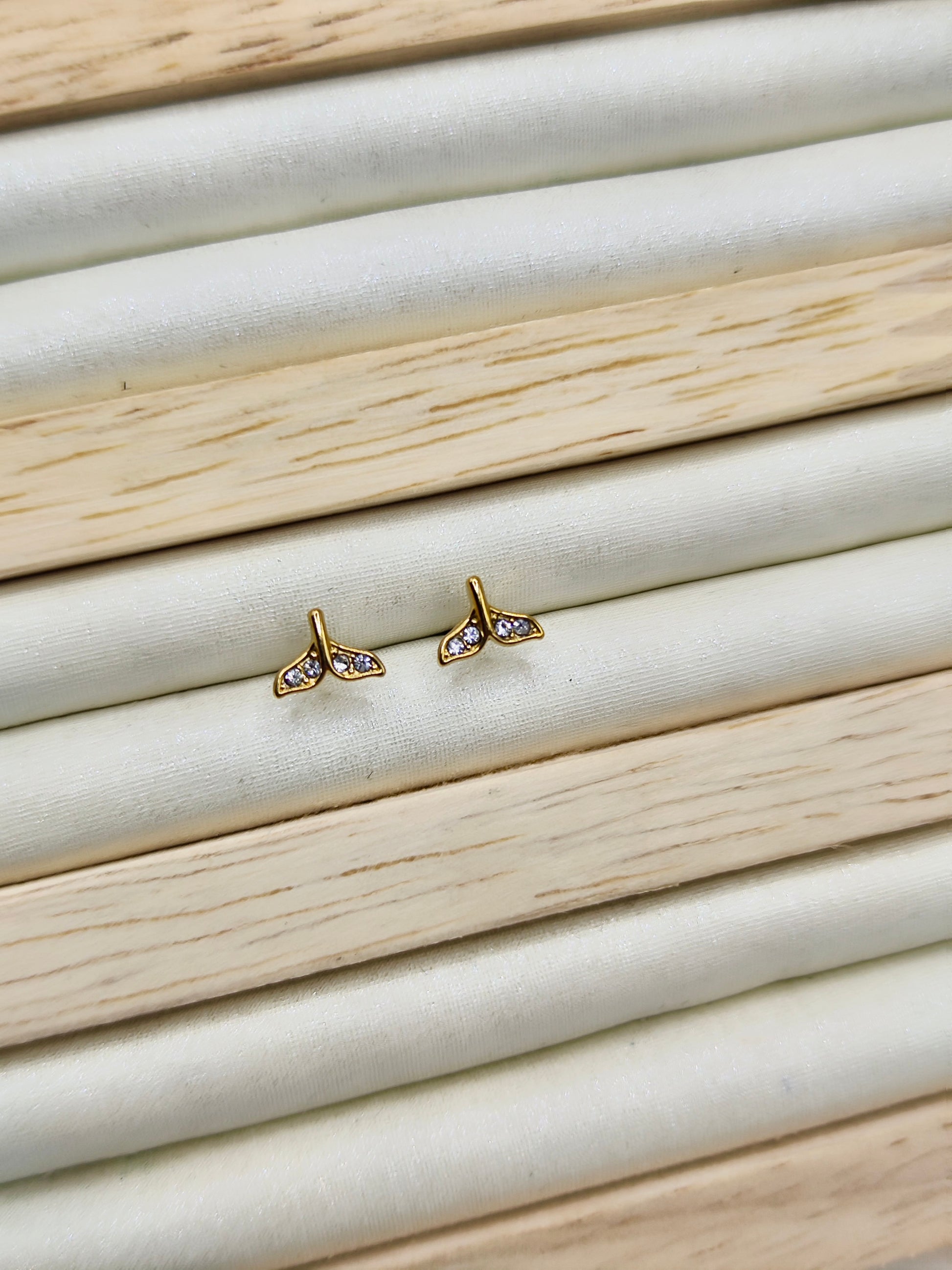 Pendientes Delfín en Acero Inoxidable