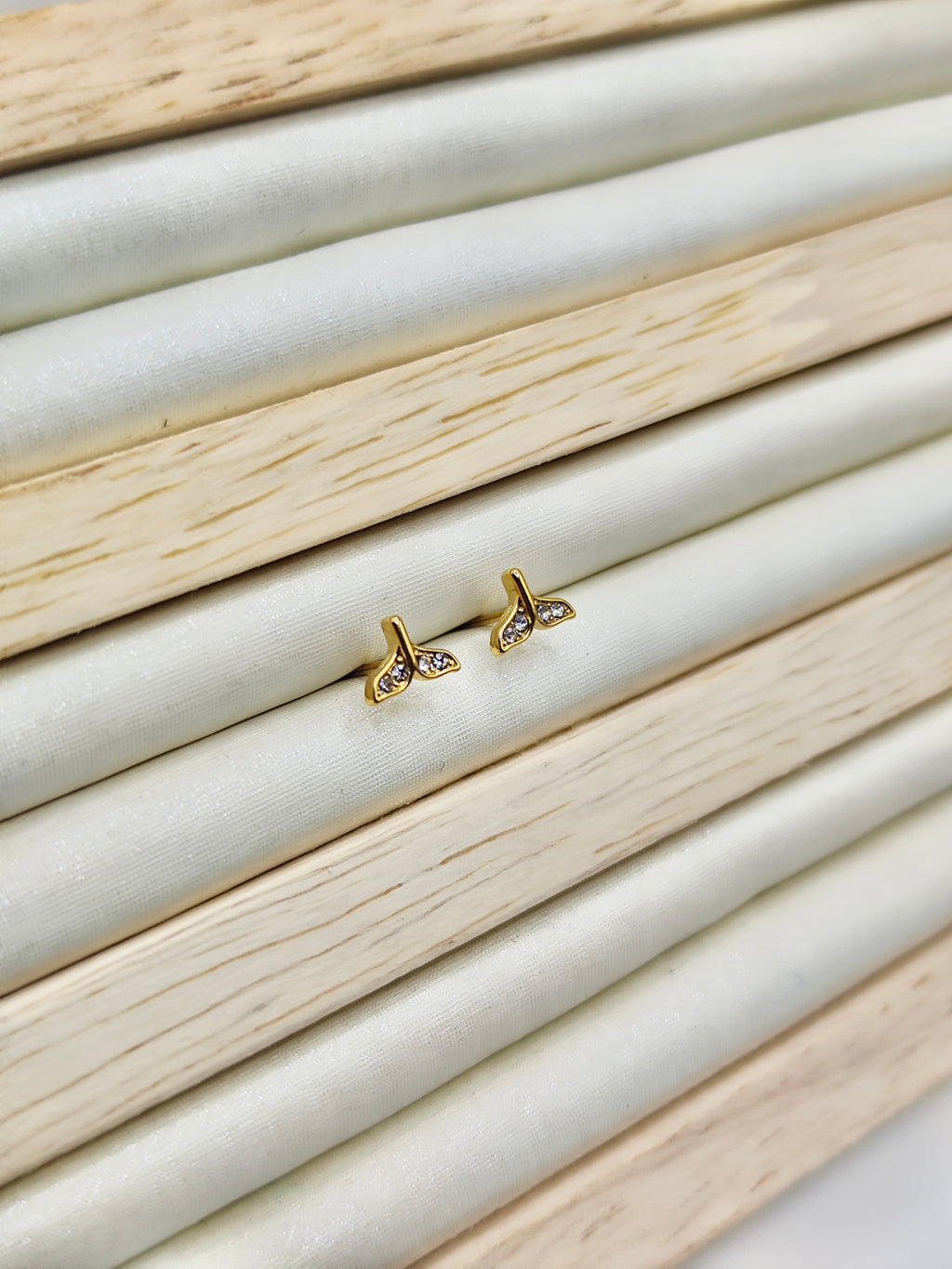 Pendientes Delfín en Acero Inoxidable