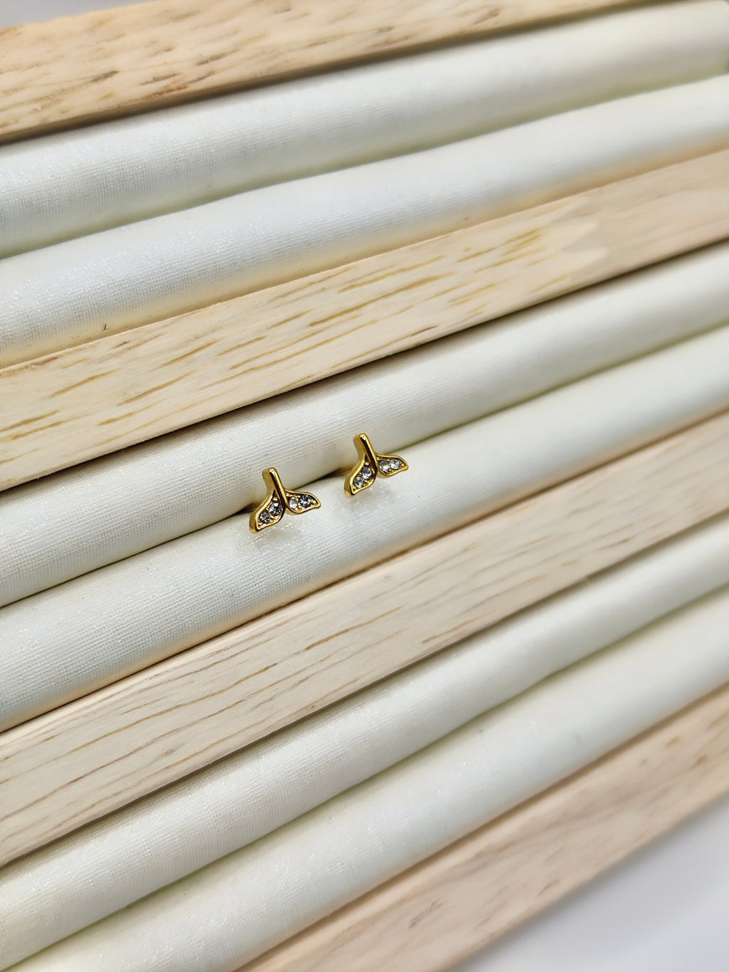 Pendientes Delfín en Acero Inoxidable