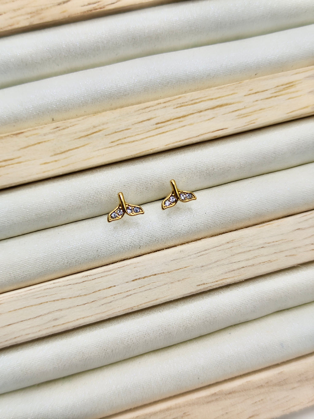 Pendientes Delfín en Acero Inoxidable