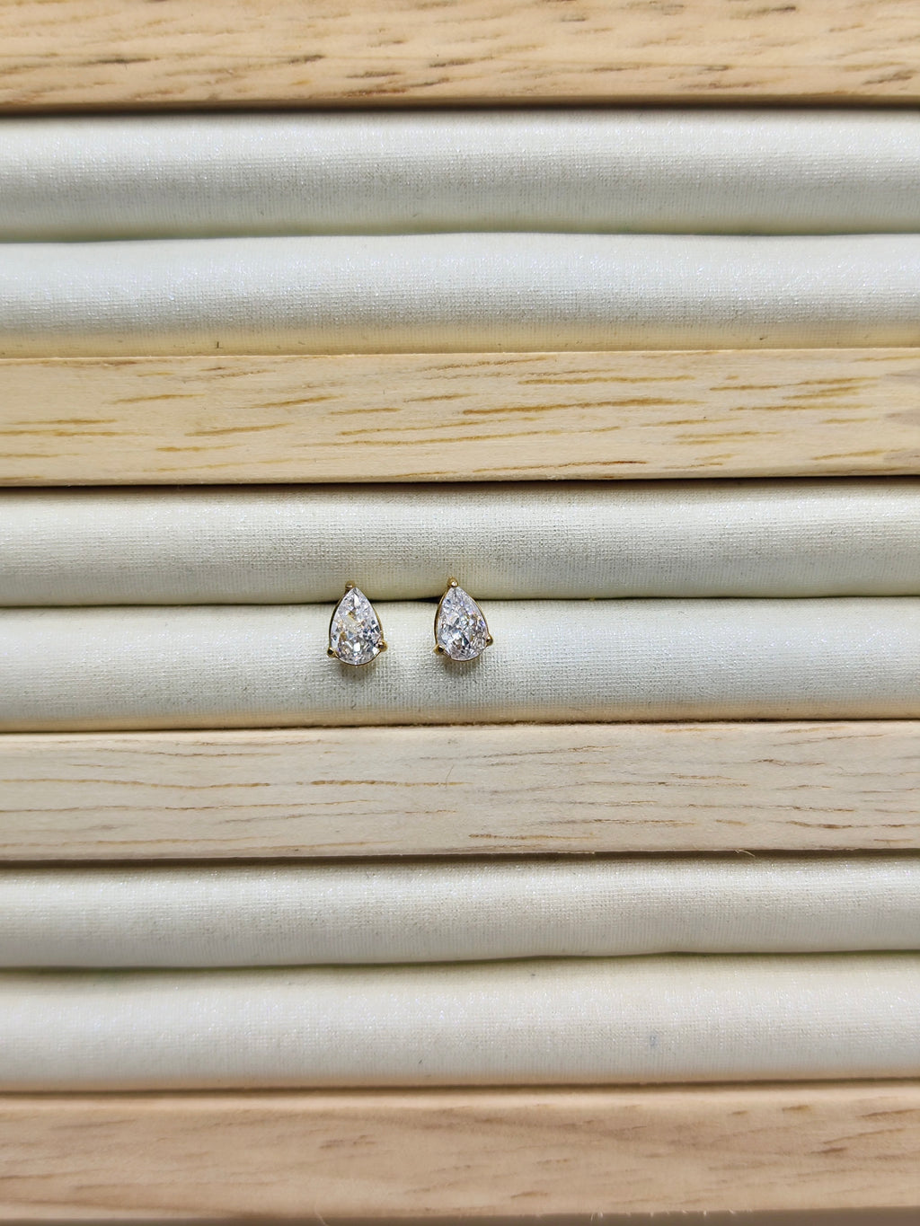 Pendientes Gota en Acero Inoxidable – Dorado y Plateado