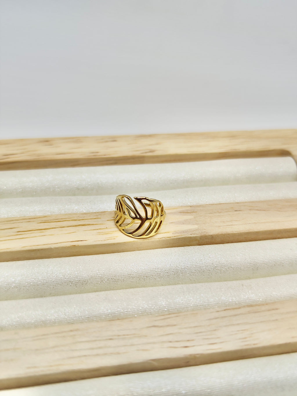 Ear Cuff Hoja – Plata y Dorado