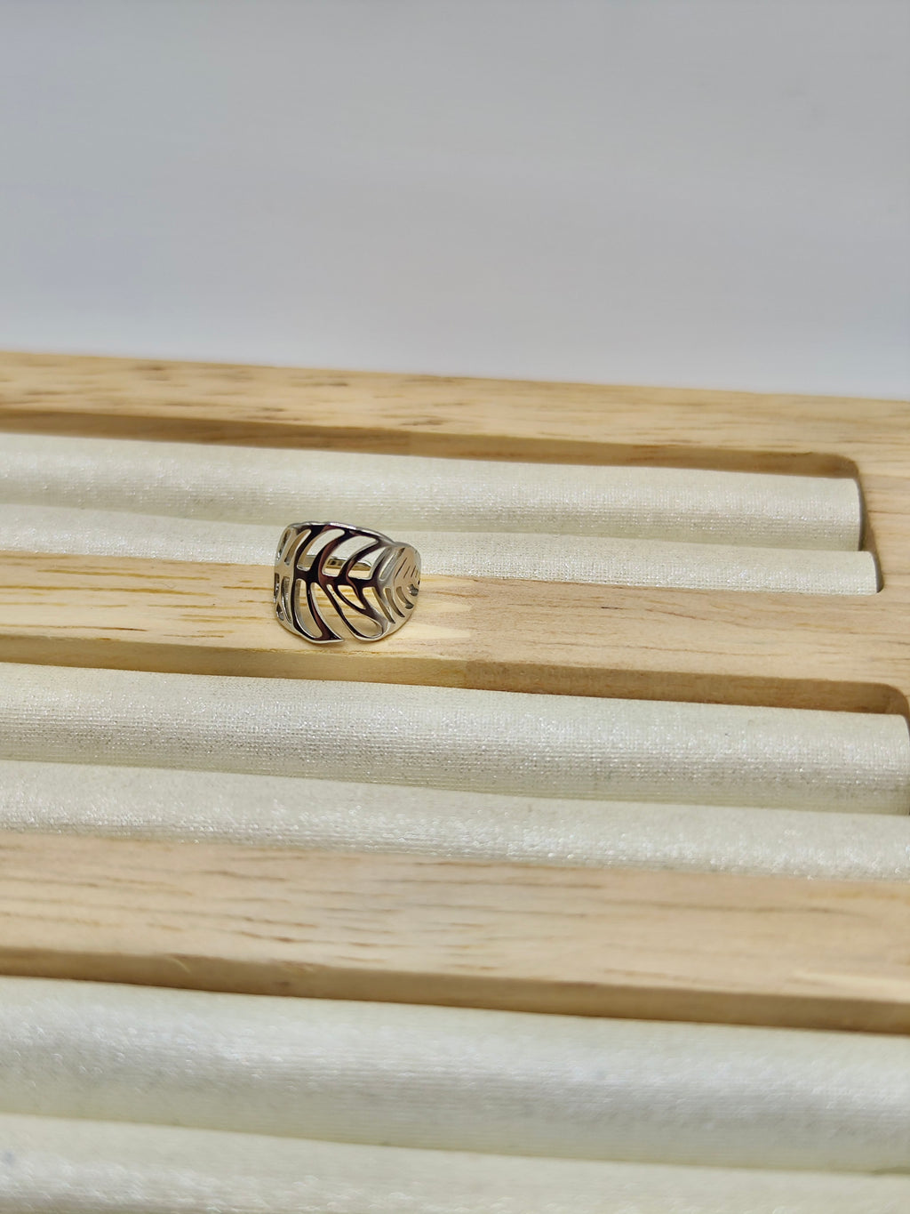 Ear Cuff Hoja – Plata y Dorado