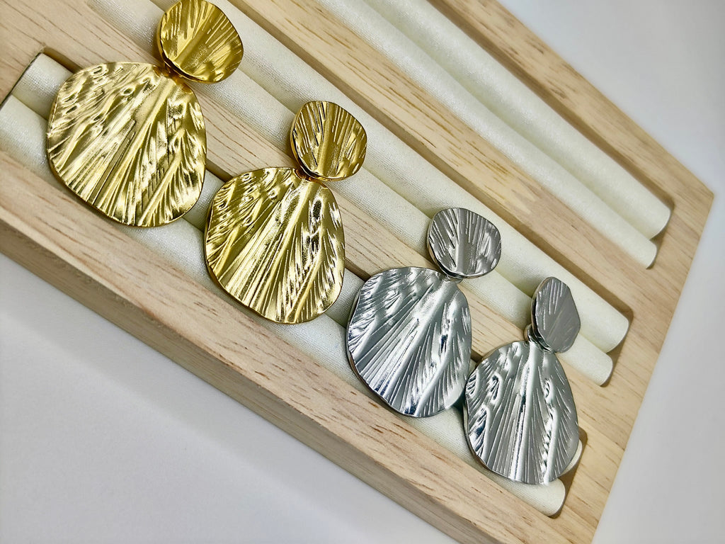 Pendientes Olas de Metal – Dorado y Plateado