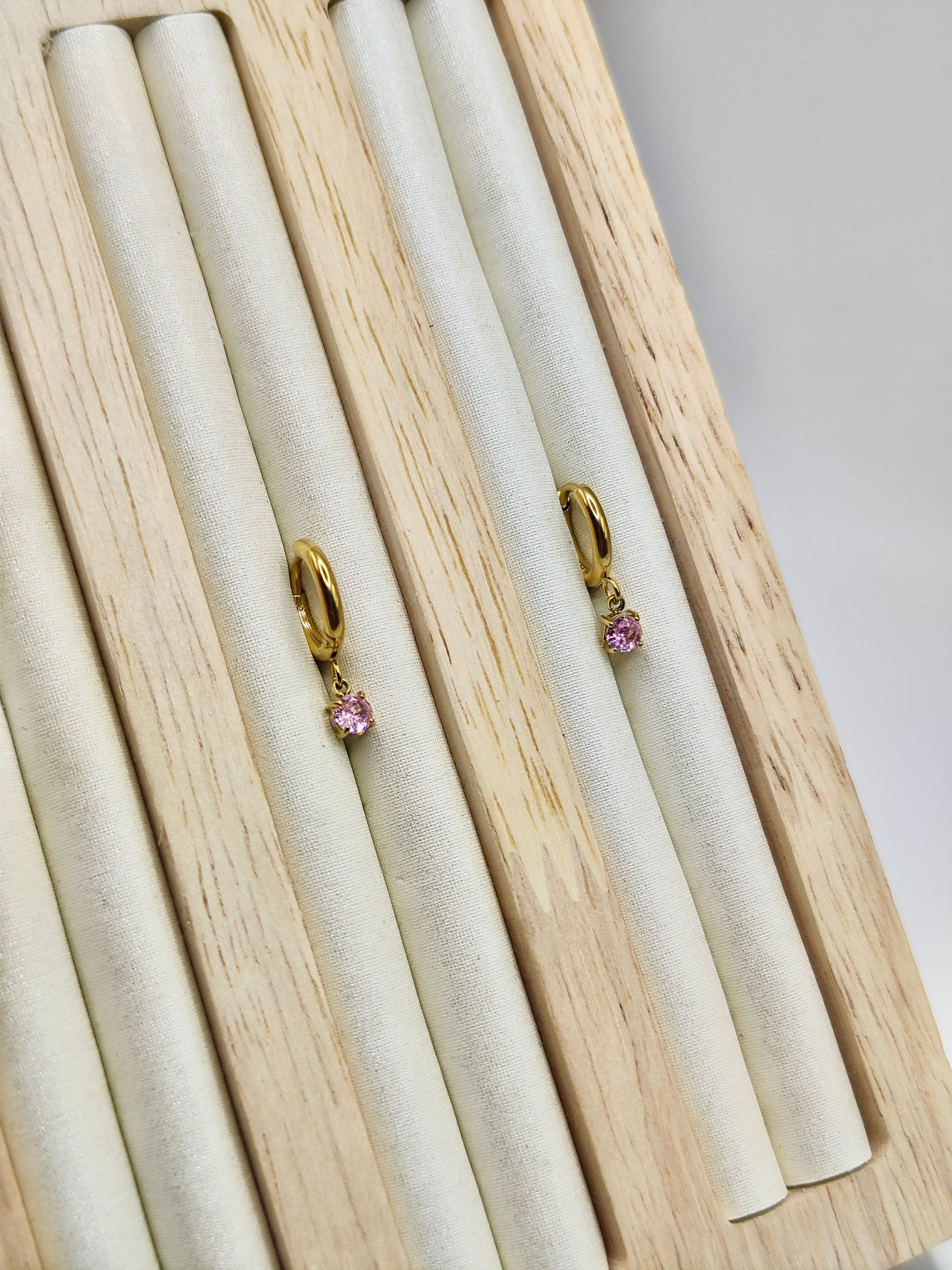 Pendientes Pink Shine – Dorado con Cristal Rosa