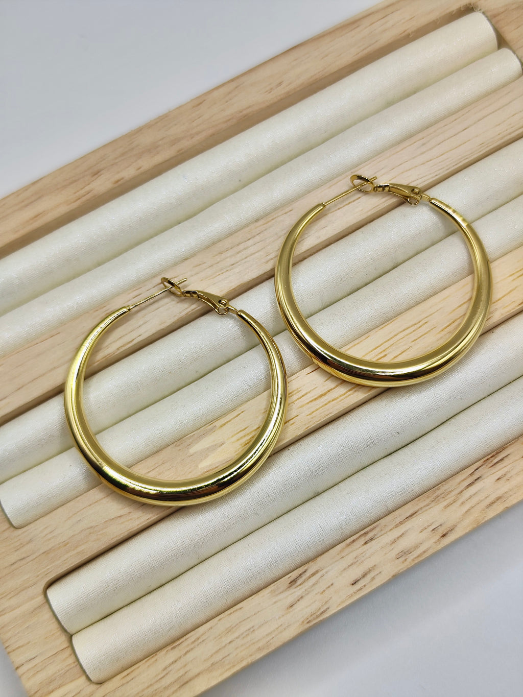 Pendientes Classic Hoops – Dorado y Plateado