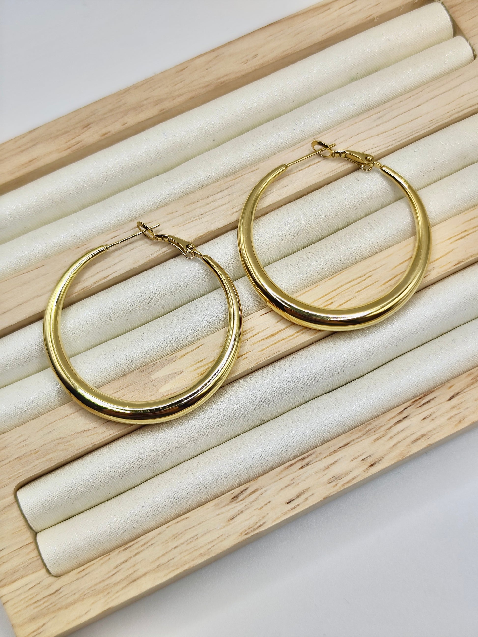 Pendientes Classic Hoops – Dorado y Plateado