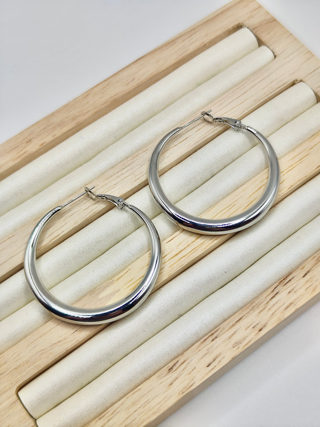 Pendientes Classic Hoops – Dorado y Plateado
