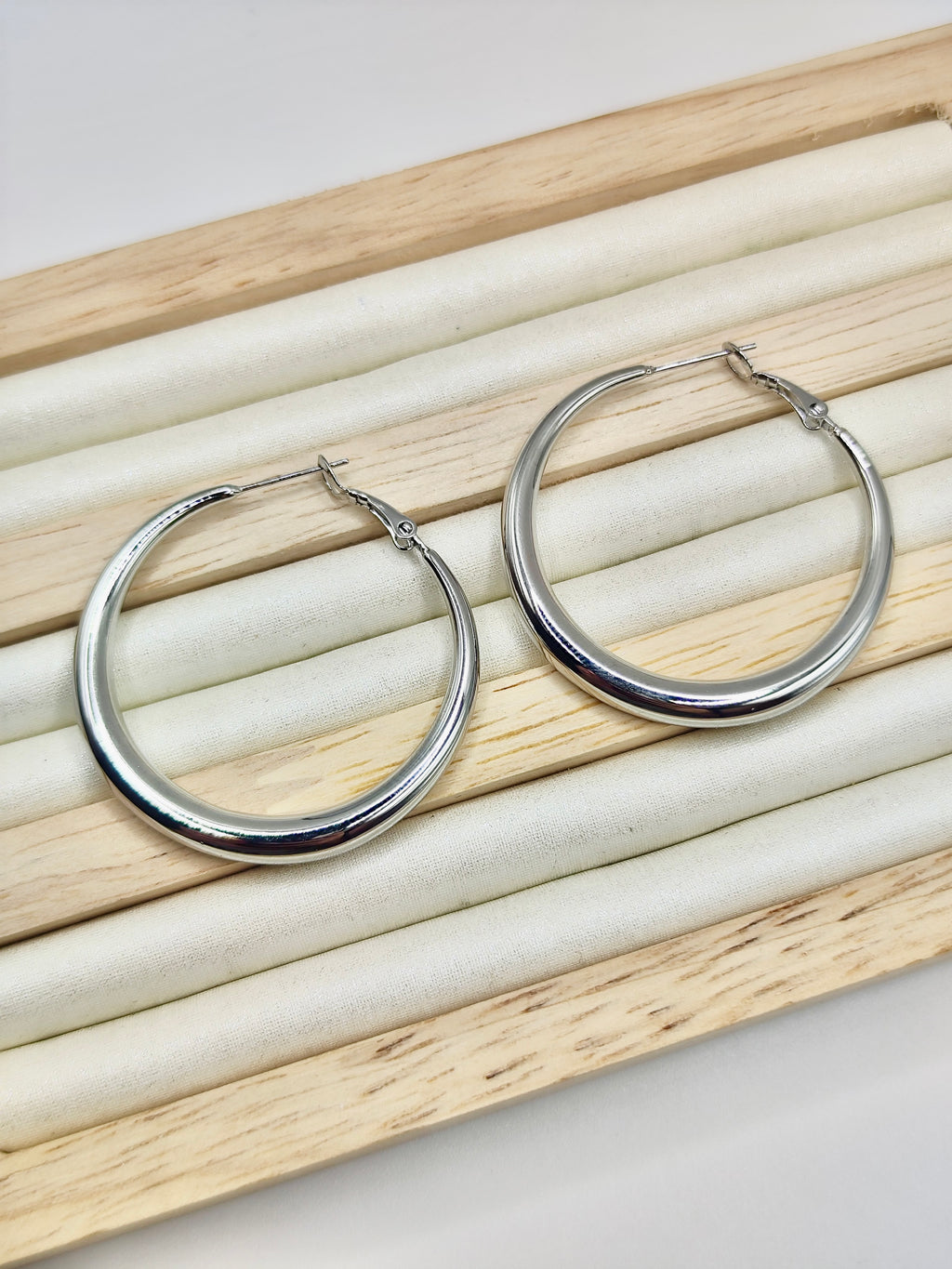 Pendientes Classic Hoops – Dorado y Plateado
